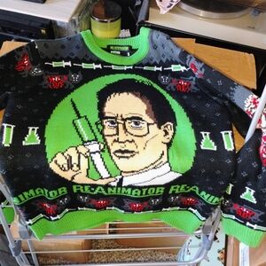 Graphic Crewneck Sweater - Black and Green